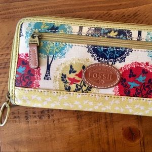 Like New! Fossil Wallet